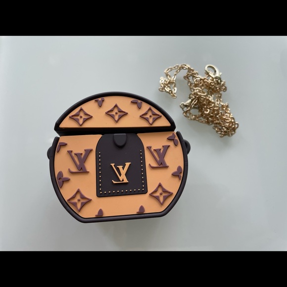 AirPod Case 1/2 silicone cover - Picture 2 of 2